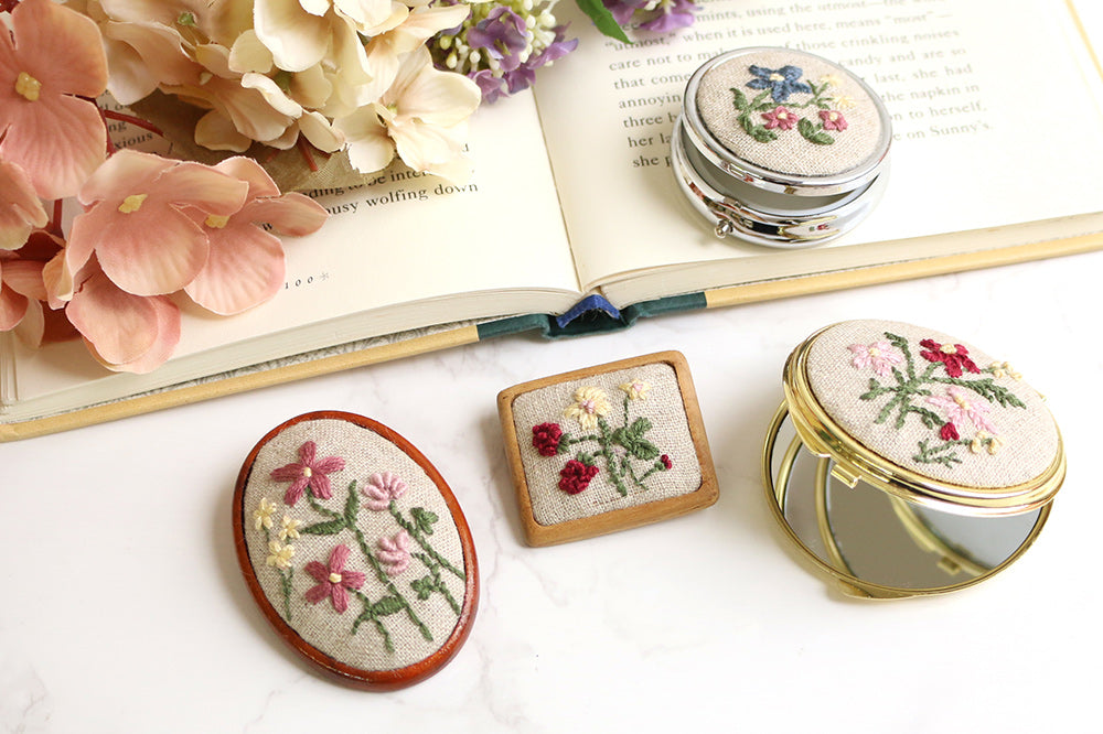 Small Wooden Brooch Blank with Pin