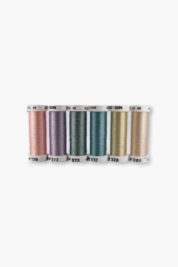 Au Ver à Soie Soie 1003 “Pastel” – Confezione da 6 rocchetti – 100% seta