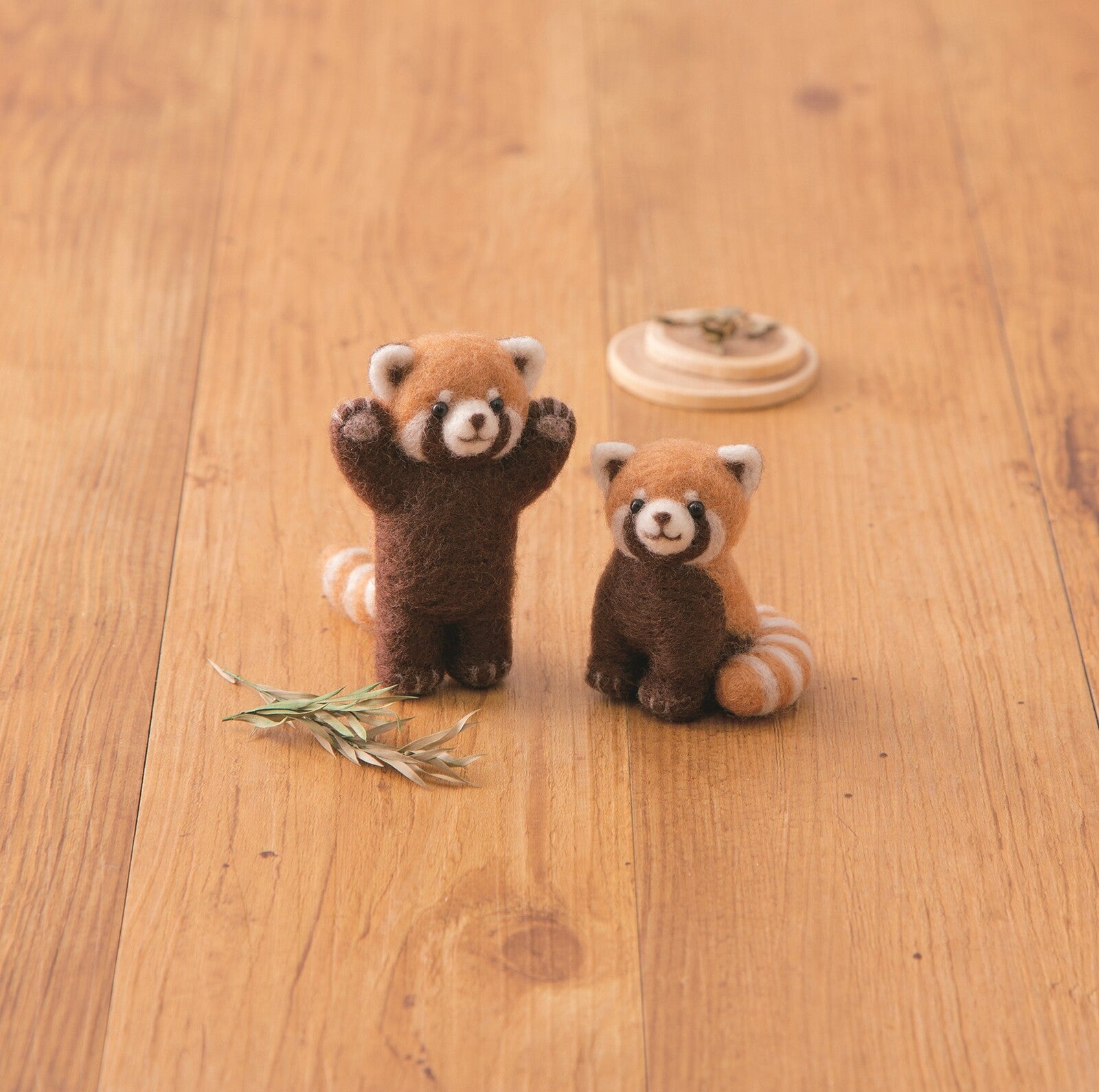 Needle Felting Kit - Red Pandas