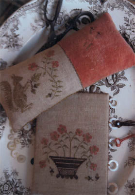 Stacy Nash Squirrel Pinkeep and Thread Board Paper Pattern