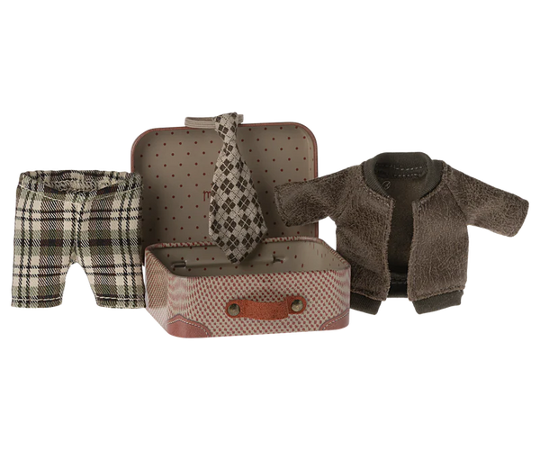 Maileg Jacket, pants and tie in suitcase, Grandpa