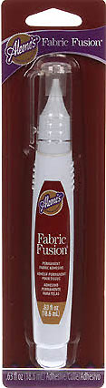 Aleene's Fabric Fusion Permanent Fabric Glue Pen