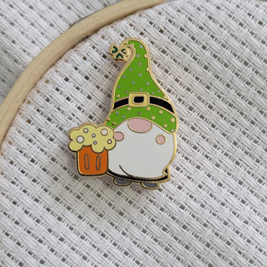 St Paddy Gnome Needle Minder
