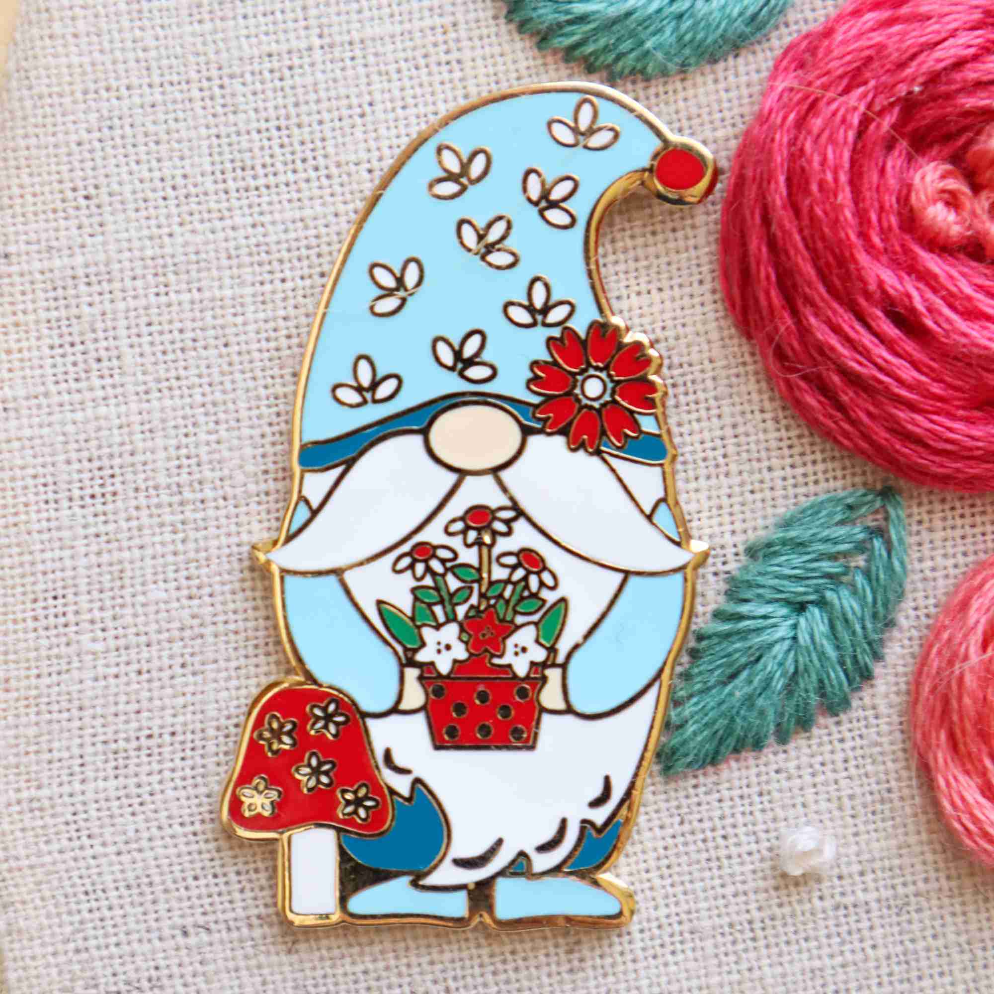Spring Gnome Magnetic Needle Minder