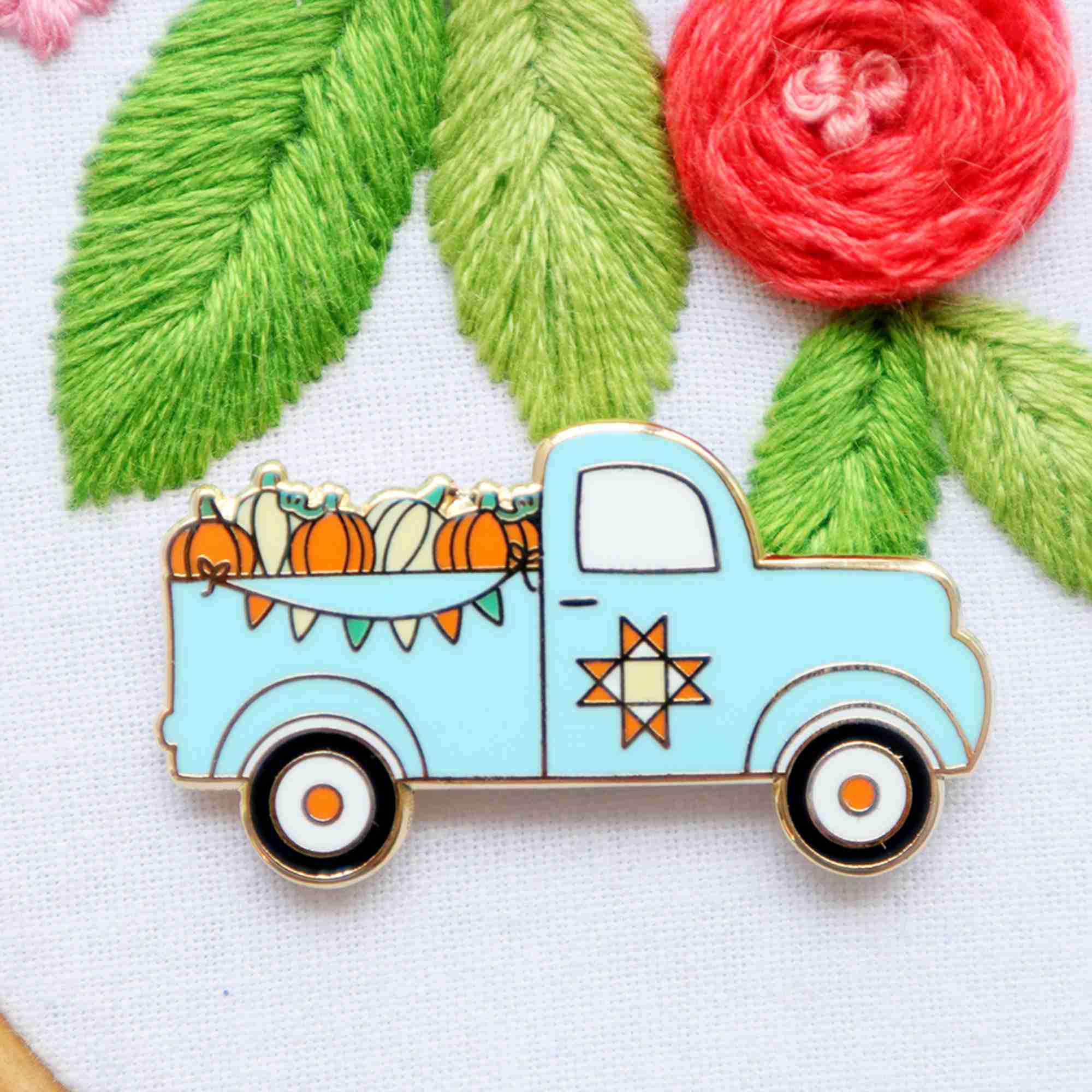 Fall Pumpkin Truck Magnetic Needle Minder