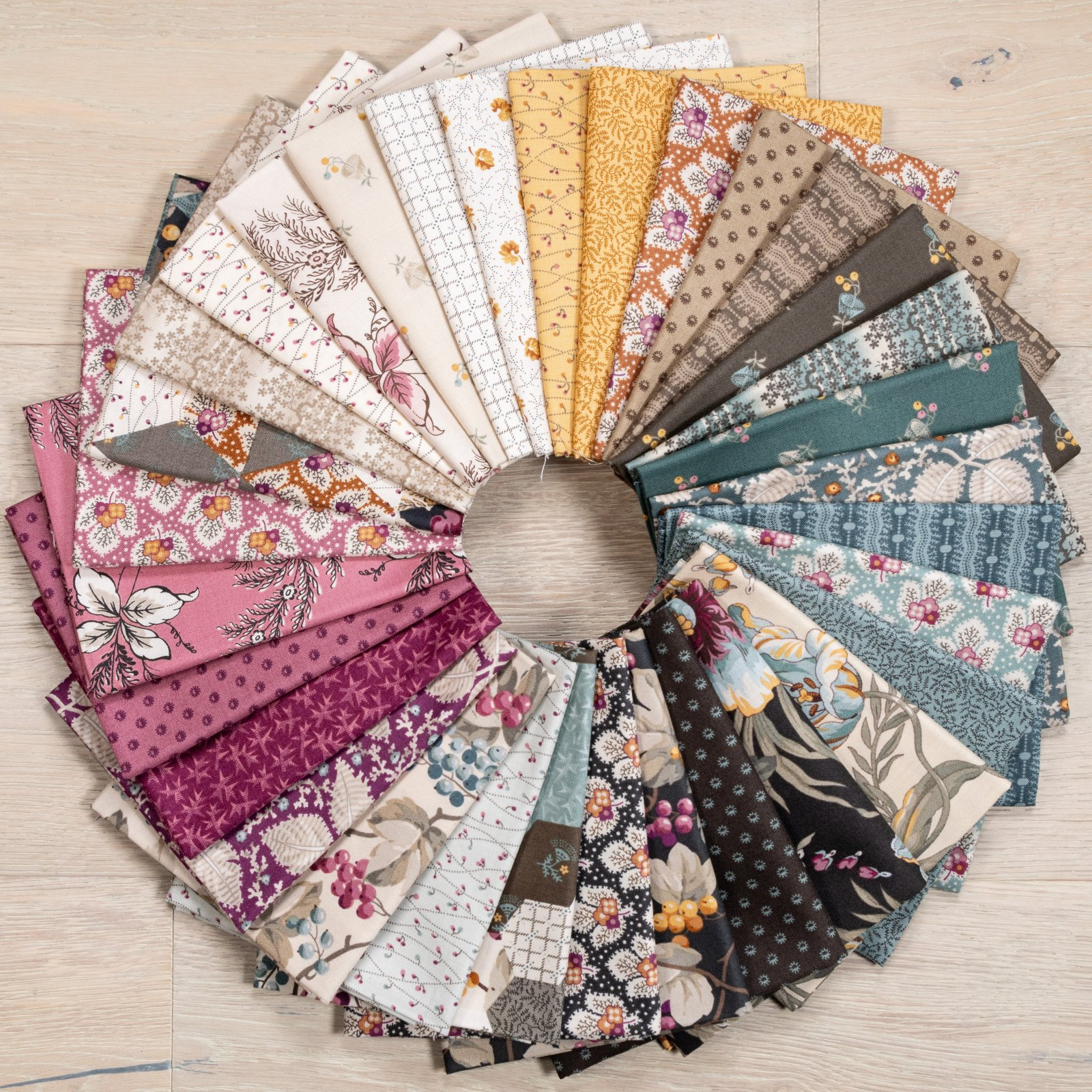 ENGLISH GARDEN 5X 5 CHARM PACK