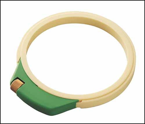 4.75" Small Embroidery Hoop by Clover Needlecraft
