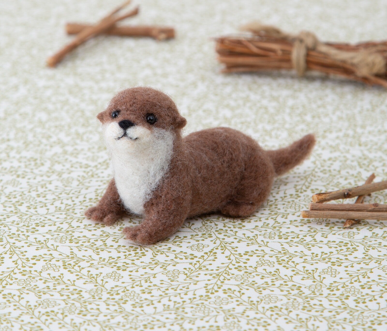 Needle Felting Kit - Otter
