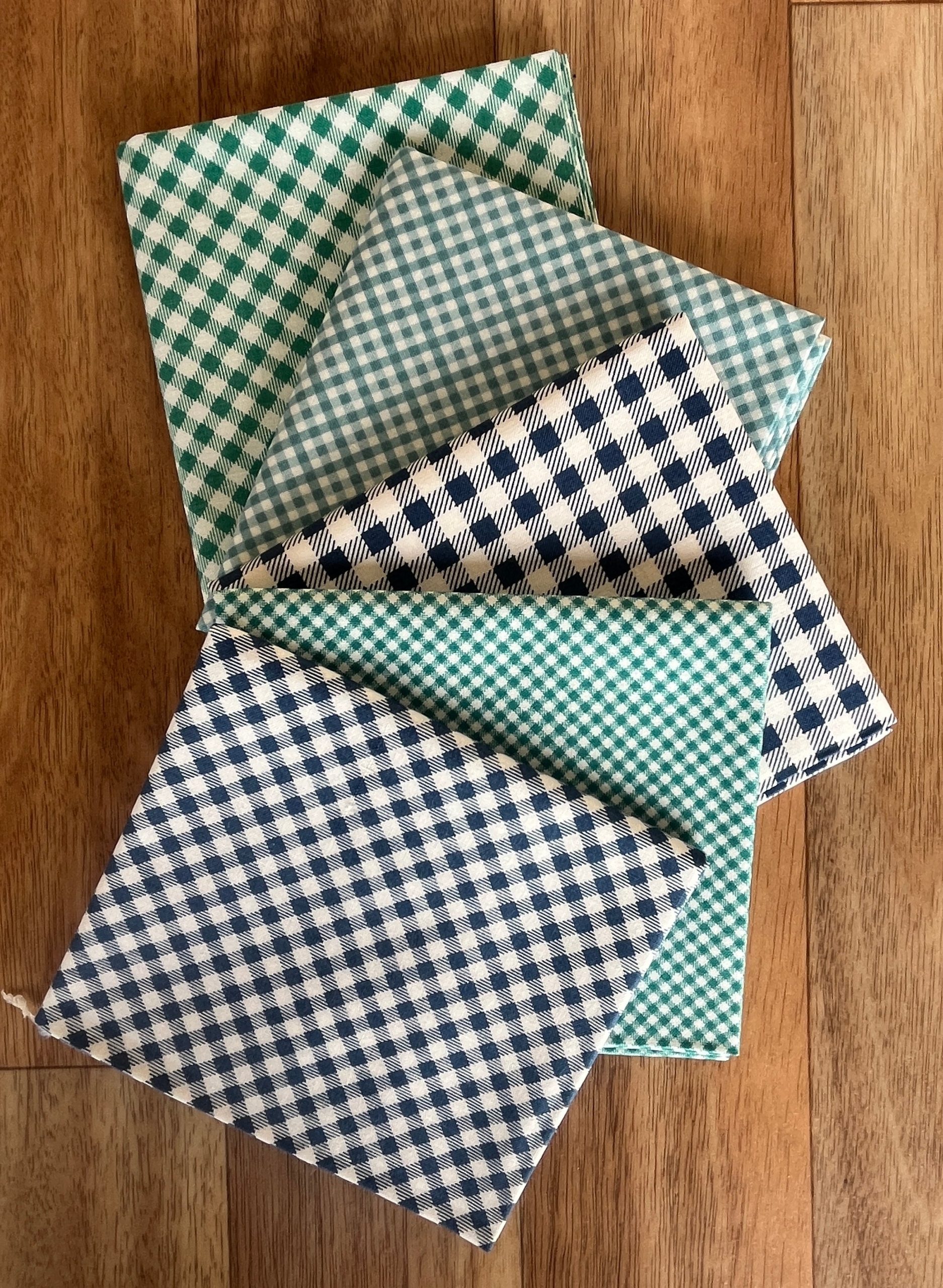 Bee Ginghams Blues Fat Quarter Bundle Lori Holt for Riley Blake Design
