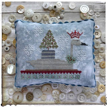 Christmas Swan Cross Stitch Pattern by Lucy Beam