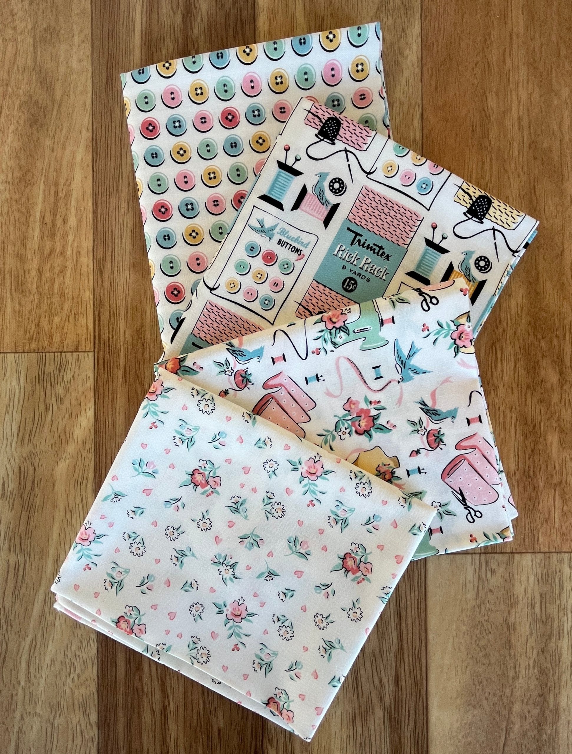 Granny's Sewing Room Whites Fat Quarter Bundle by Sheri McCulley for Poppie Cotton