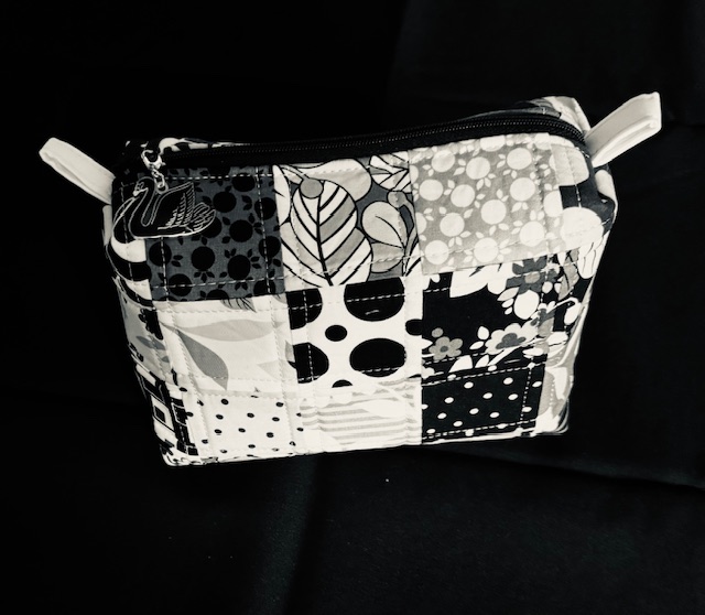 Mini Charm Bag Kit-Concrete Jungle
