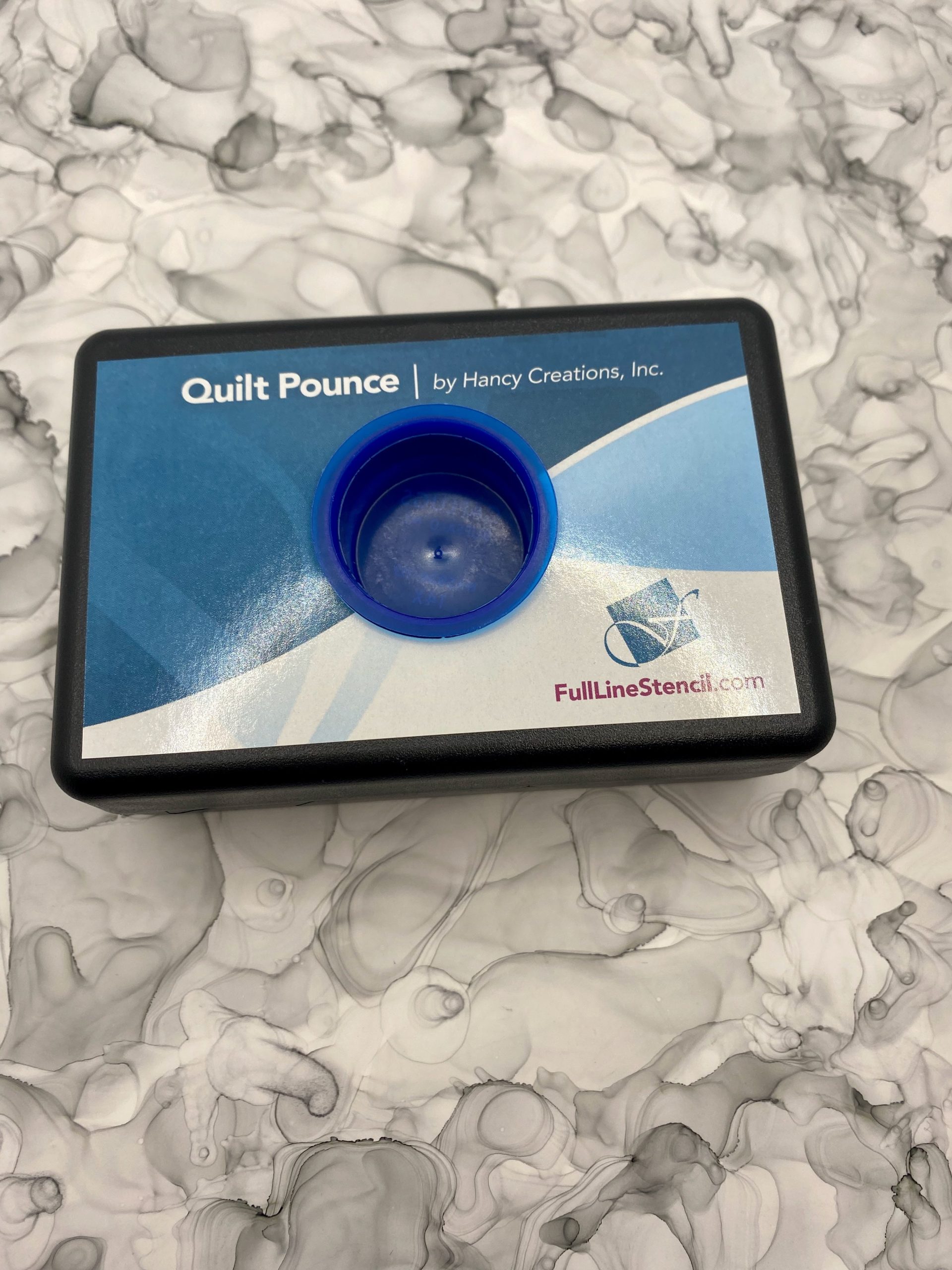 Stencil Chalk Transfer Pounce Pad in Barely Blue