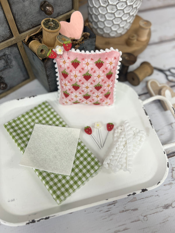 Strawberry Quilt Finishing Kit Only by Lindsey Weight of Primrose Cottage