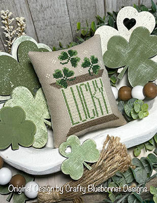 Lucky Clover Spool Cross Stitch Pattern by Crafty Bluebonnet Designs