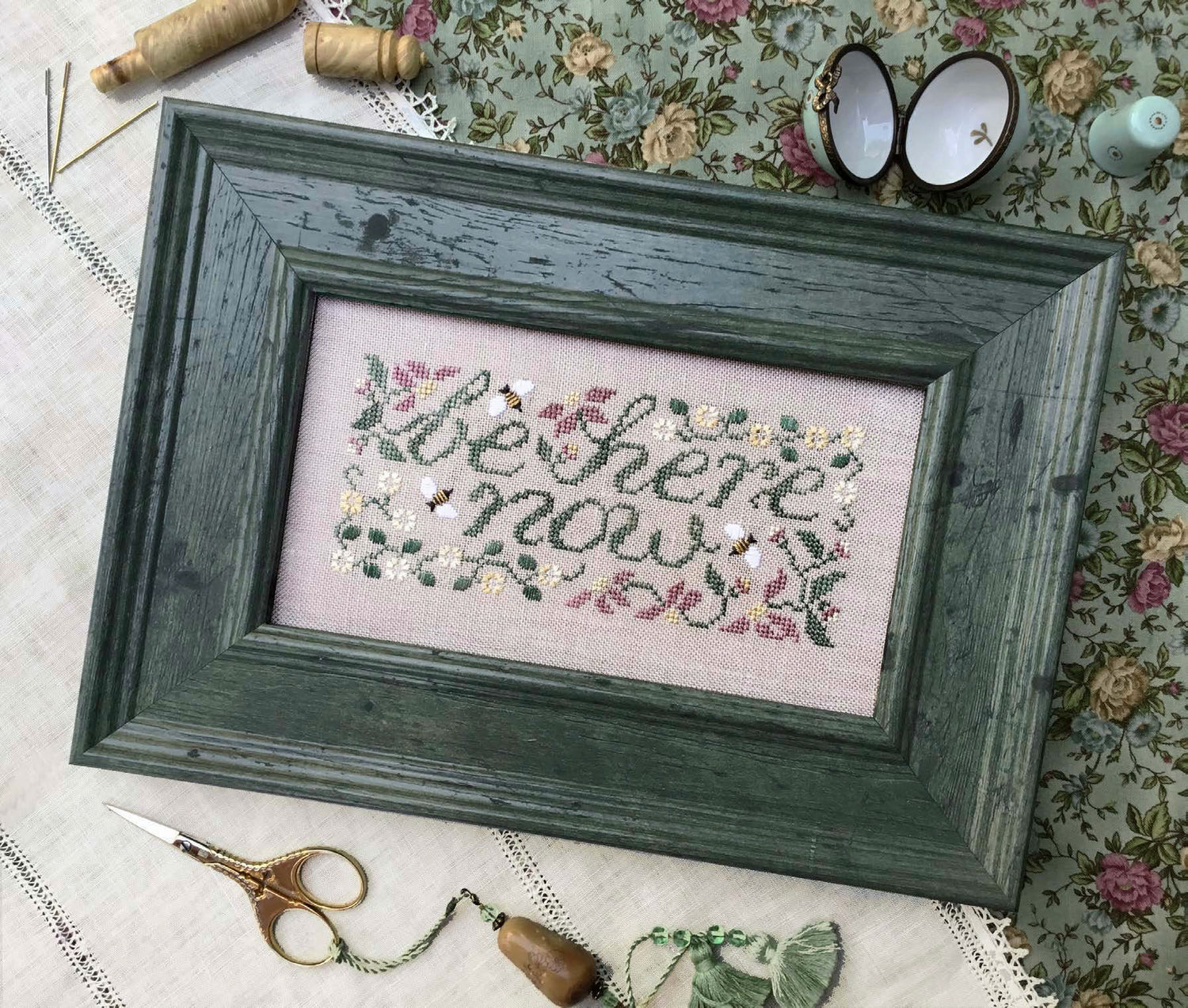 Be Here Now Cross Stitch Pattern by The Drawn Thread