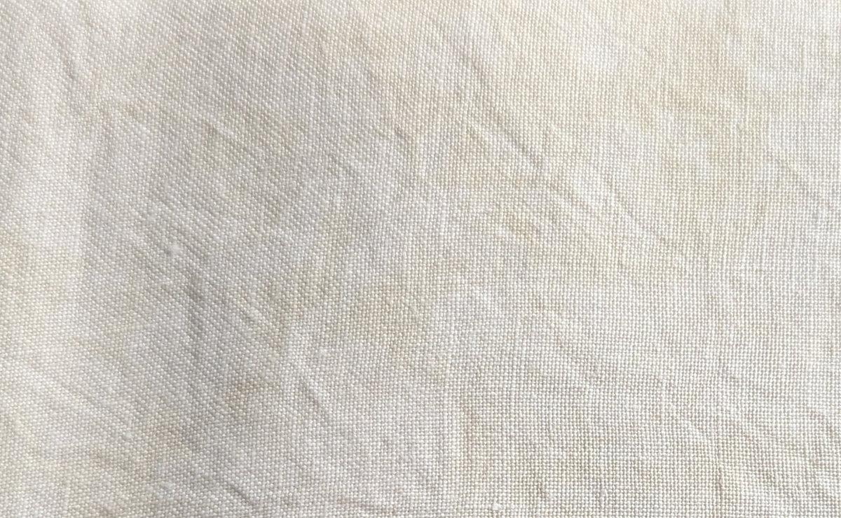 Vellum 18 Count Aida by Picture This Plus Fabrics