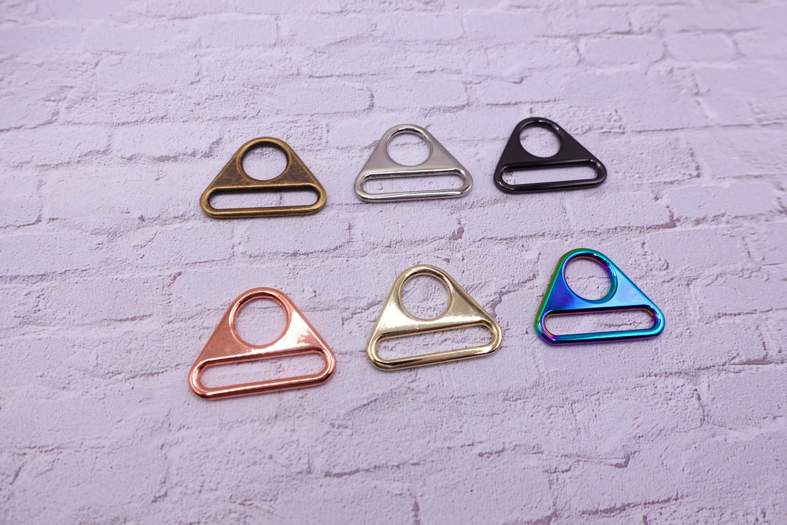 Triangle Rings (2 Pack) - 1" (6 Colours)