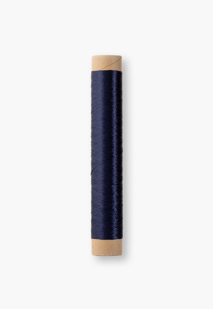 ITO Iki – 100% Maulbeerseiden-Stickgarn, Farbe 1214 Blueberry