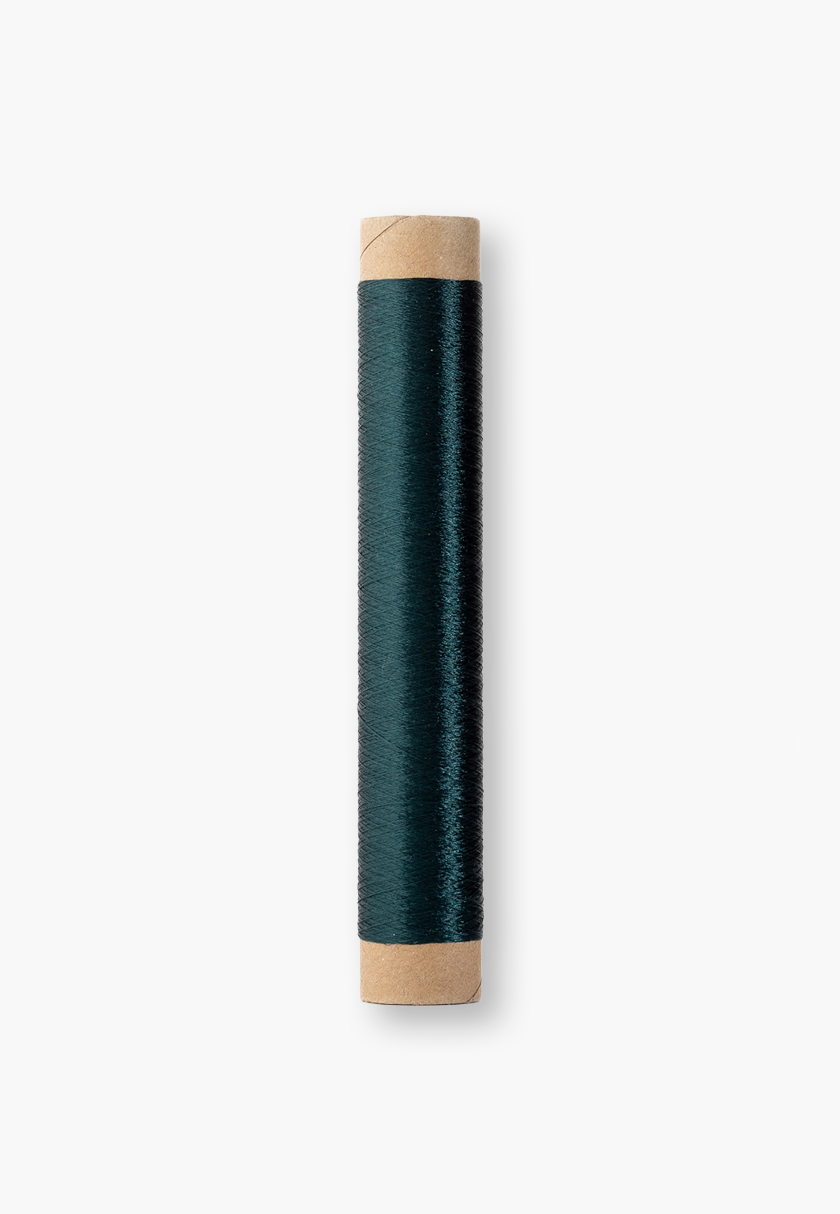 ITO Iki – 100% Maulbeerseiden-Stickgarn, Farbe 1227 Poolgrün