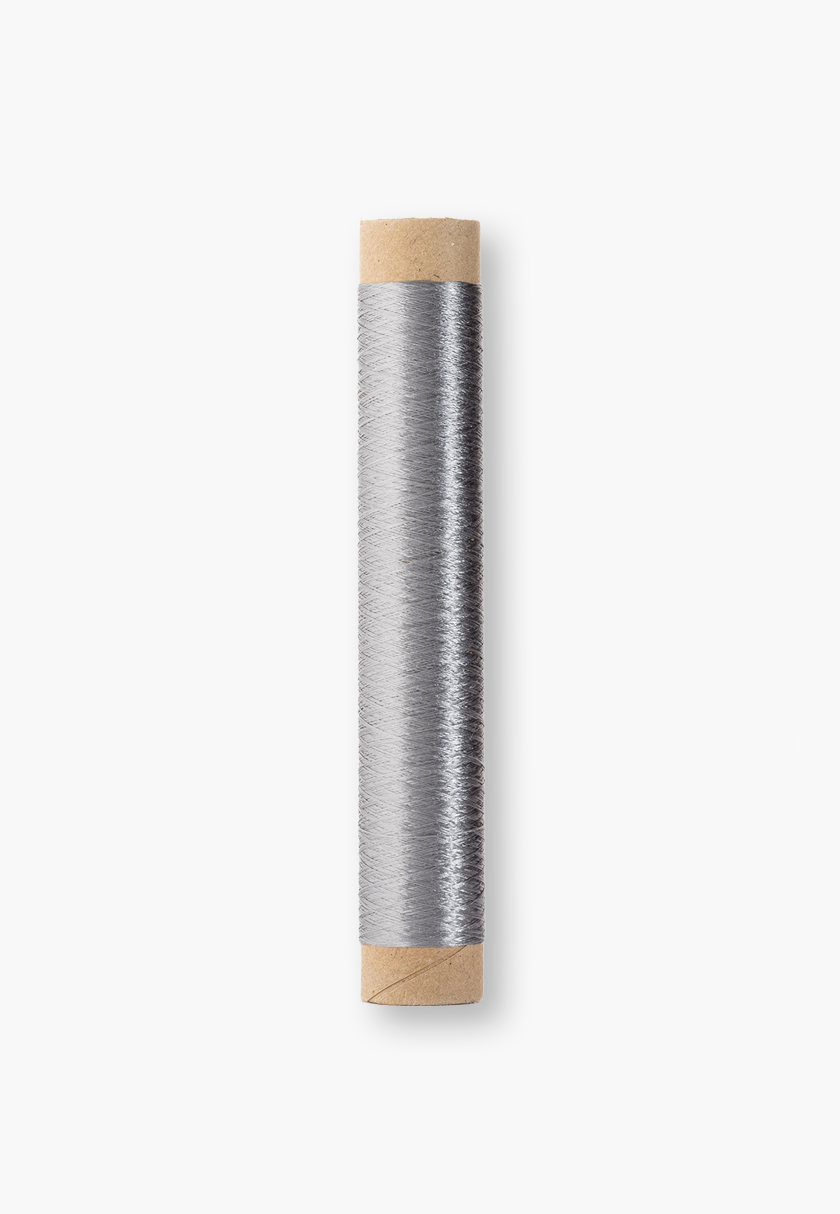 ITO Iki – Filo da ricamo 100% seta di gelso, colore 1206 grigio fumo