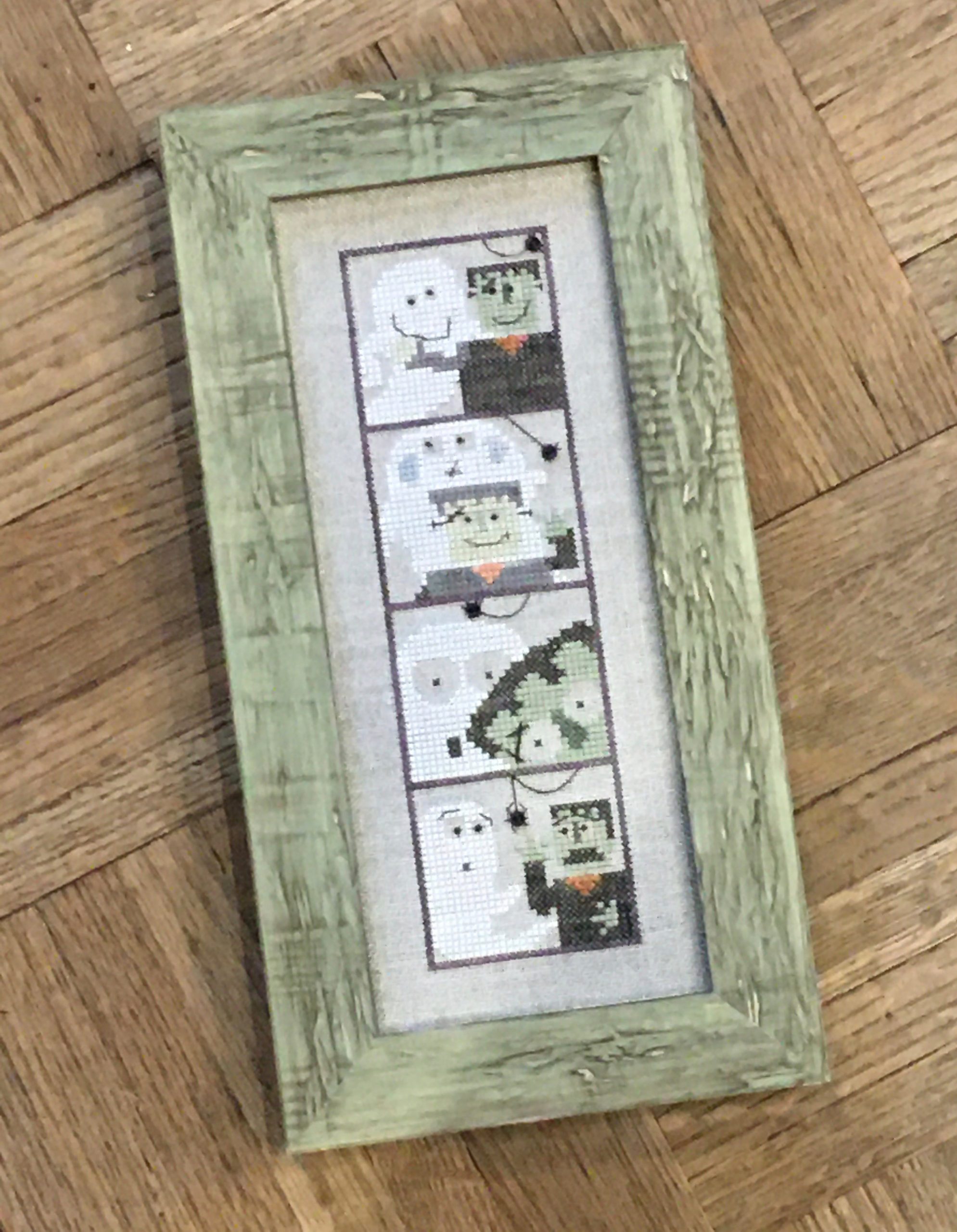 Frank N Boo Photobooth– PAPER Pattern and Kit – Bent Creek