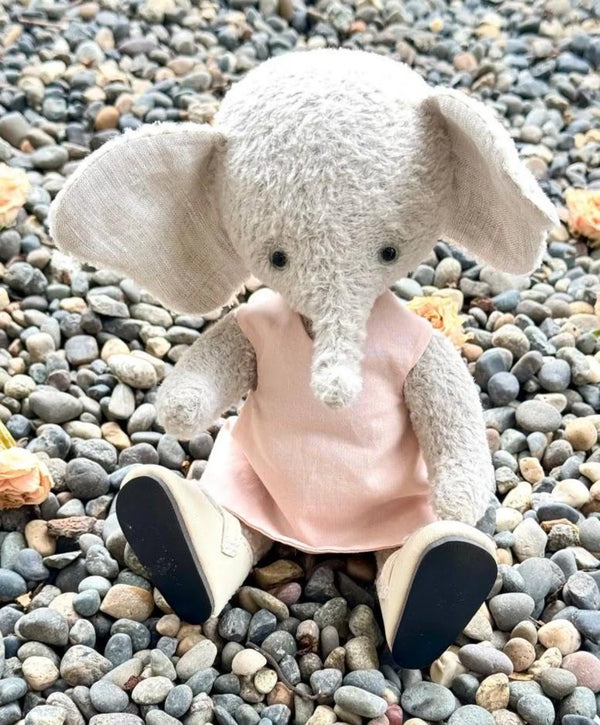 Maisie the Elephant by So Treasured DIGITAL pattern