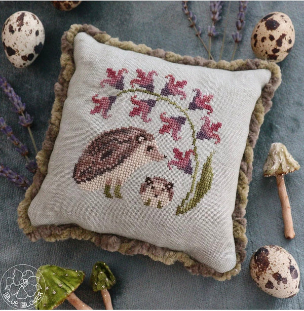 Hedgehog & Hyacinth Cross Stitch by The Blue Flower - Paper Pattern