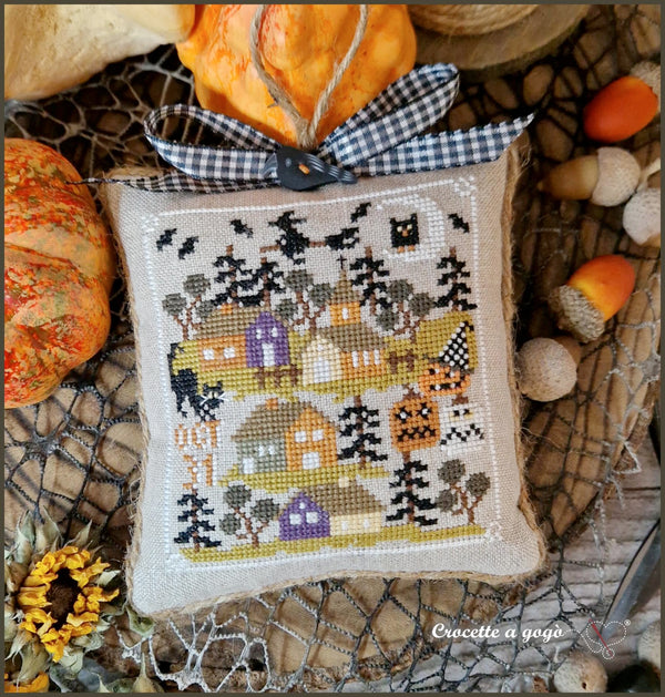 Halloween Tiny Village Cross Stitch by Crocette A Gogò - Paper Pattern