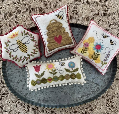 The Bee’s Knees Set of 5 Cross Stitch by Under The Garden Moon - Paper Pattern