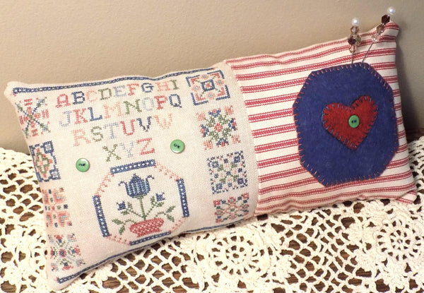 Quilt Block Sampler Cross Stitch by The Nebby Needle - Paper Pattern