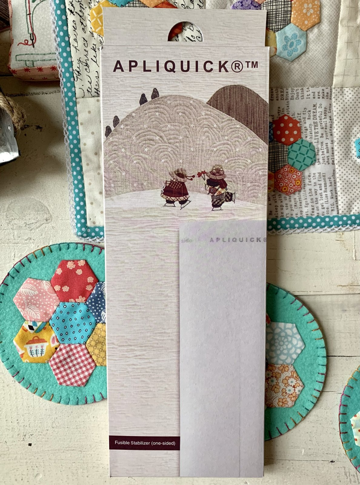 FUSIBLE STABILIZER (ONE SIDED) - APLIQUICK