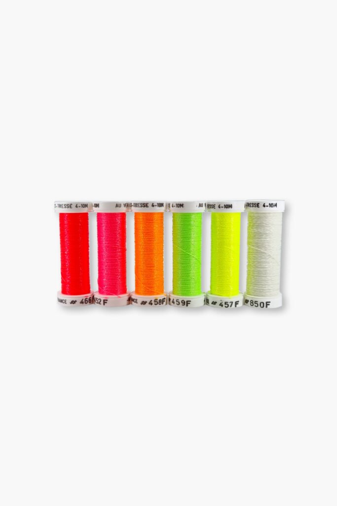 Au Ver à Soie Au Sextant Tressé 4 “Neon” – Packung mit 6 Spulen – Metallic Garn