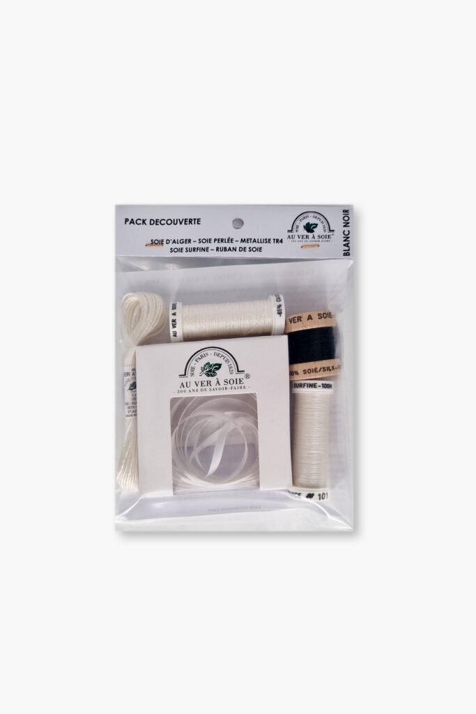 Au Ver à Soie Discovery Pack – Palette bianco e nero – Set di fili misti