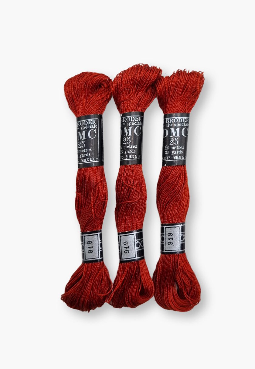 DMC À Broder 25 – Colour 919 – 3 Vintage Skeins – Dollfus Mieg & Cie